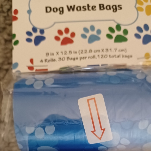 Pet dog bundle treat basket waste bag harness leash 9 items food mat dog mom cap - Picture 4 of 8